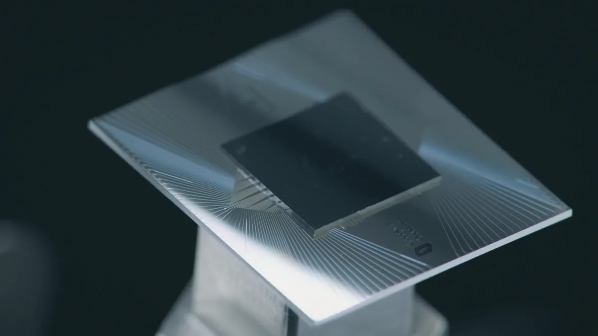Google's Sycamore quantum processor; the Willow processor is not pictured